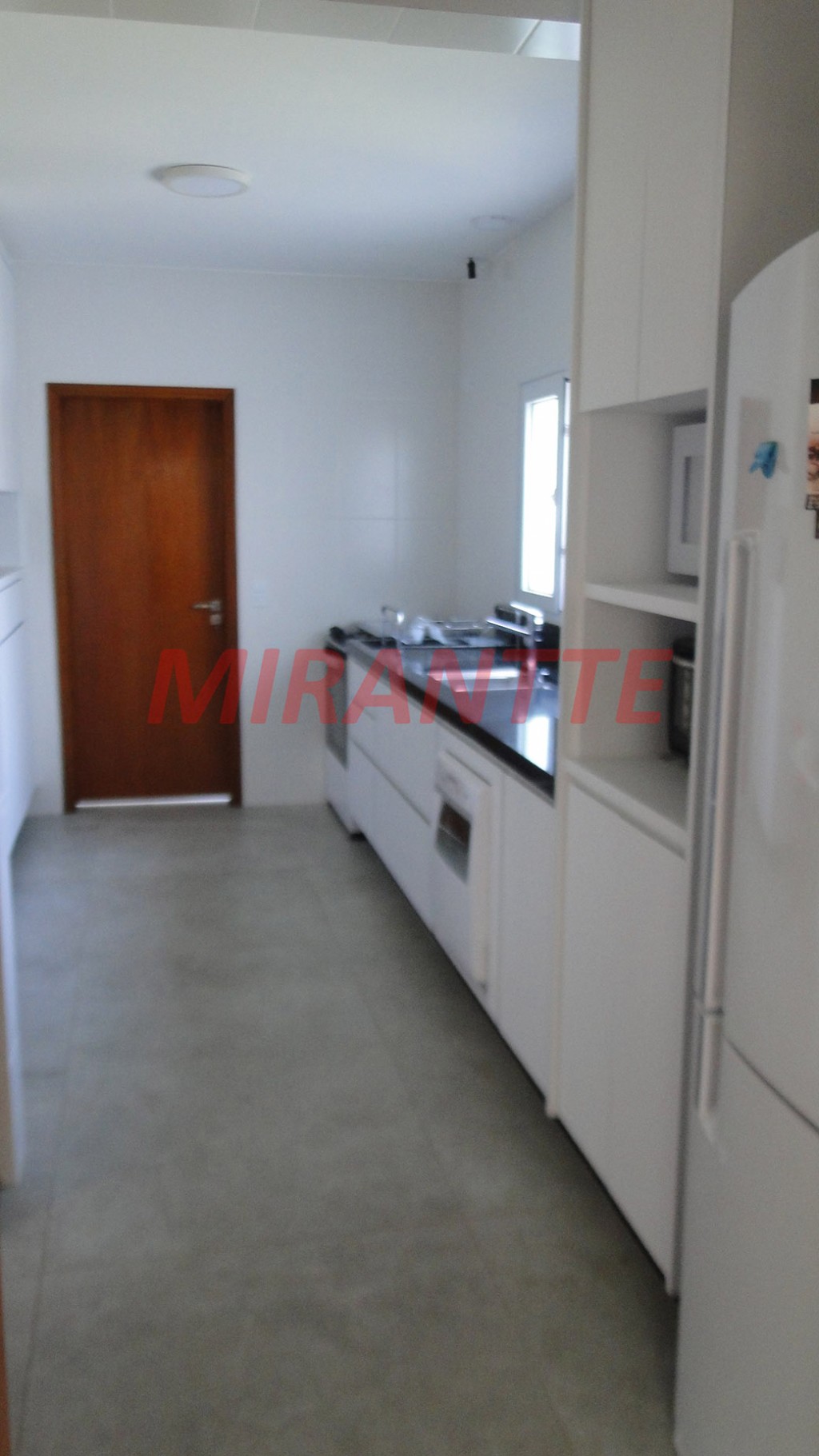 Casa terrea de 377m² com 4 quartos em Centro