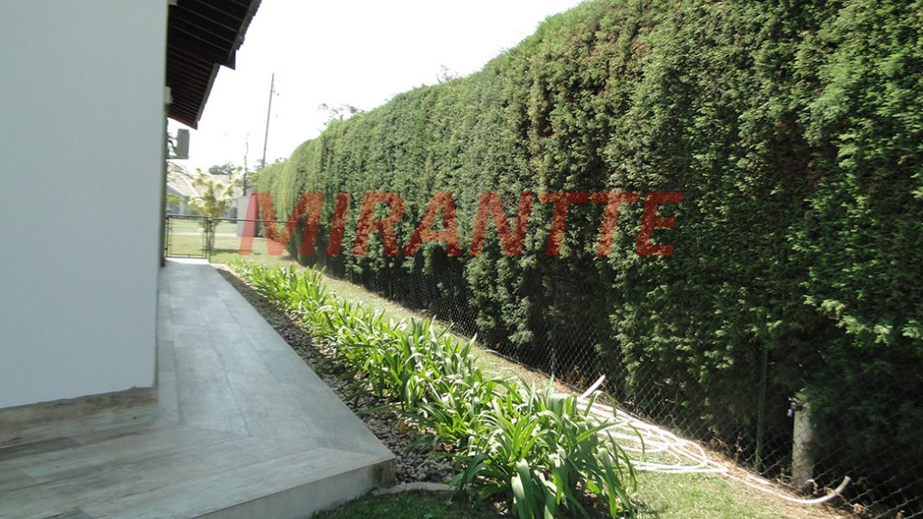 Casa terrea de 377m² com 4 quartos em Centro