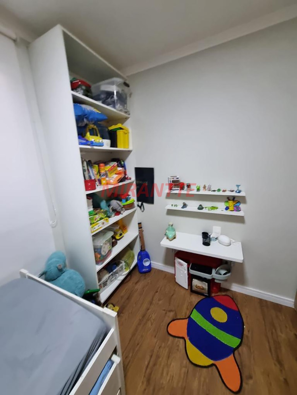 Apartamento de 120m² com 3 quartos em Parque Itaguaçu