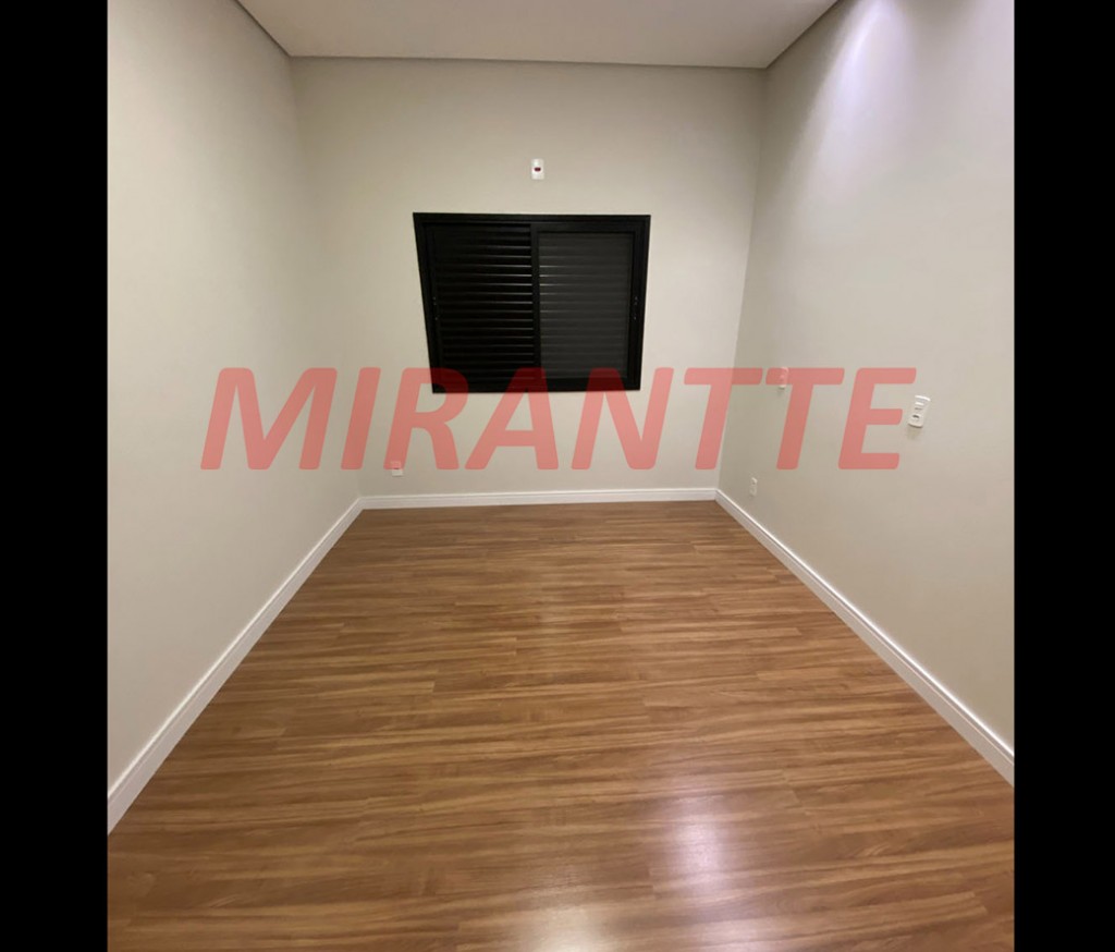 Casa terrea de 154m² com 3 quartos em Centro