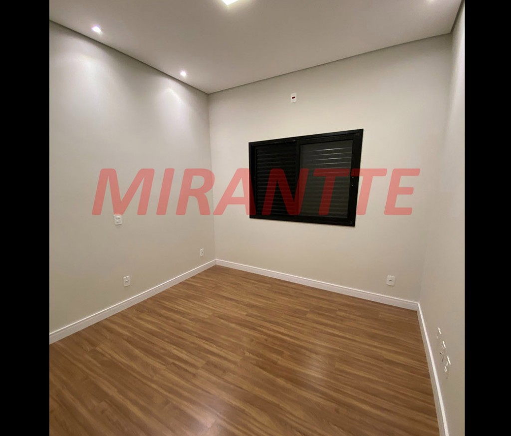 Casa terrea de 154m² com 3 quartos em Centro
