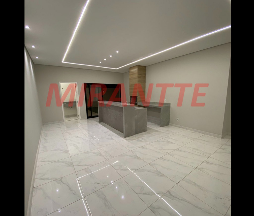 Casa terrea de 154m² com 3 quartos em Centro