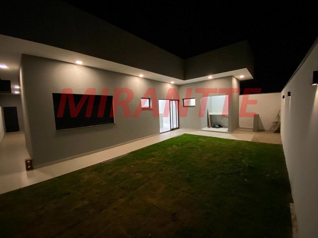 Casa terrea de 154m² com 3 quartos em Centro