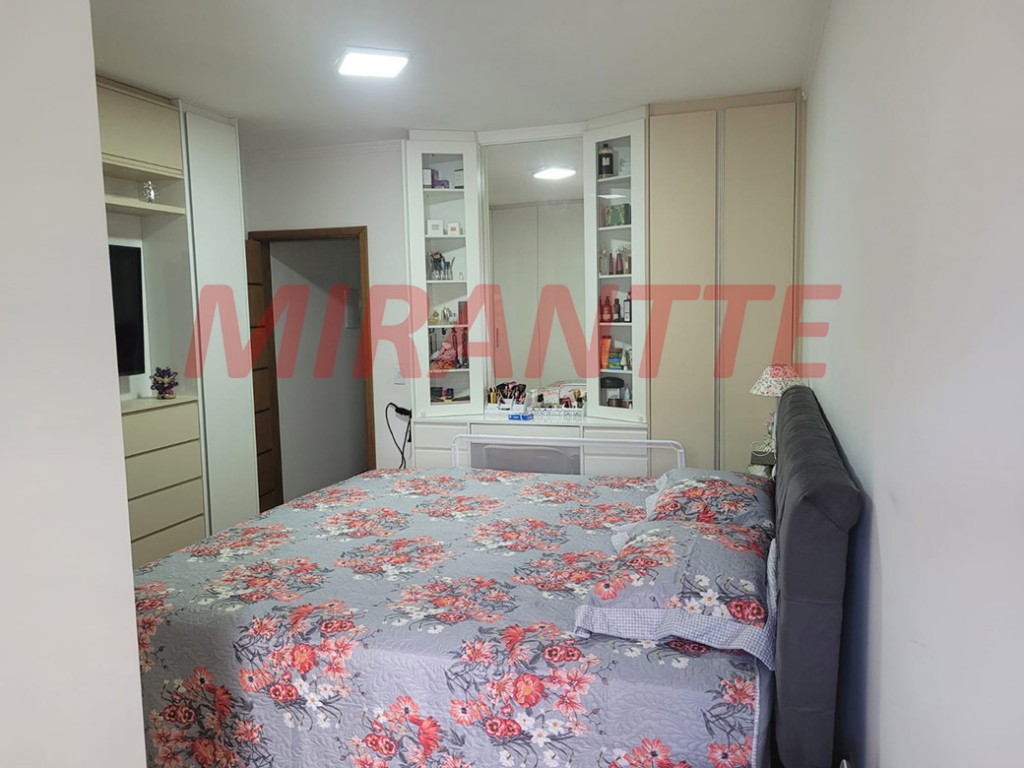 Sobrado de 150m² com 3 quartos em Vila Gustavo