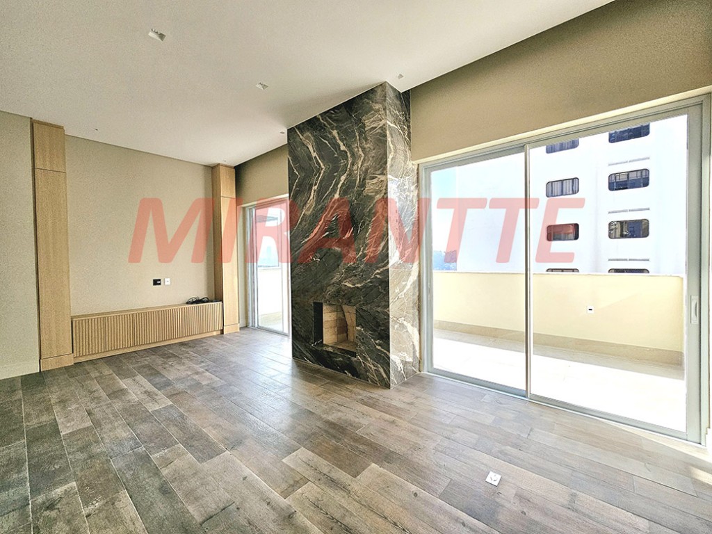 Cobertura de 420m² com 4 quartos em Vila Nova Conceição
