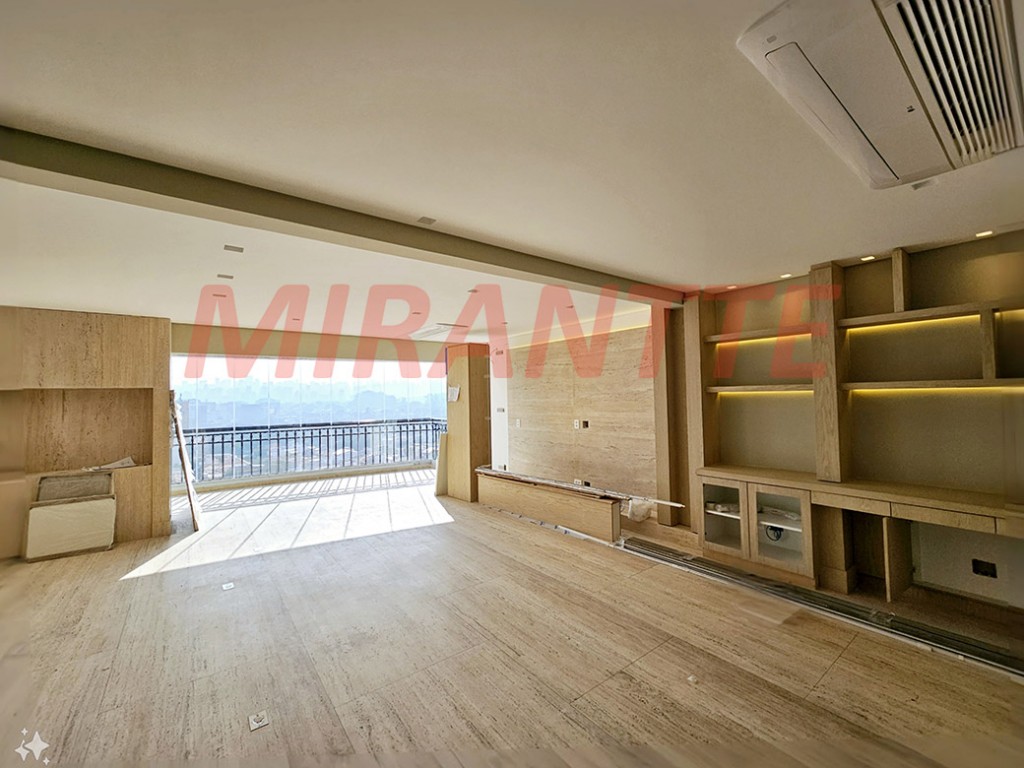 Cobertura de 420m² com 4 quartos em Vila Nova Conceição