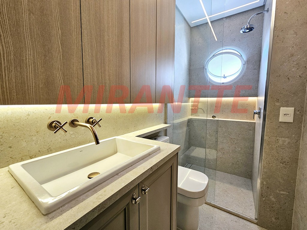 Cobertura de 420m² com 4 quartos em Vila Nova Conceição