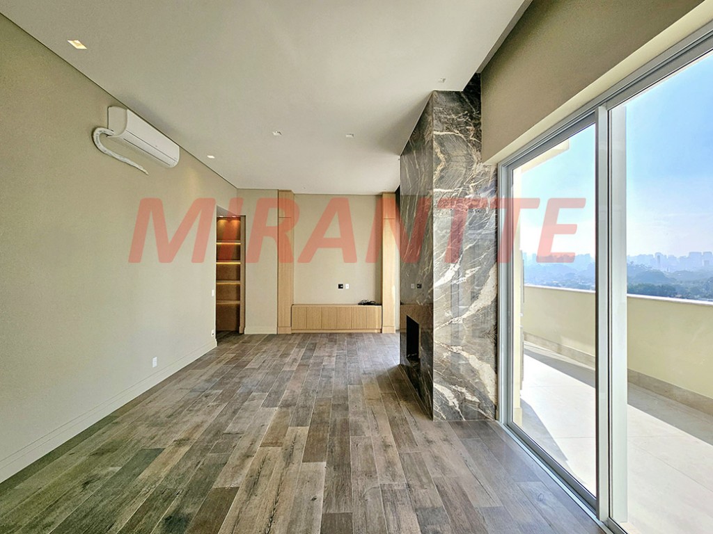 Cobertura de 420m² com 4 quartos em Vila Nova Conceição