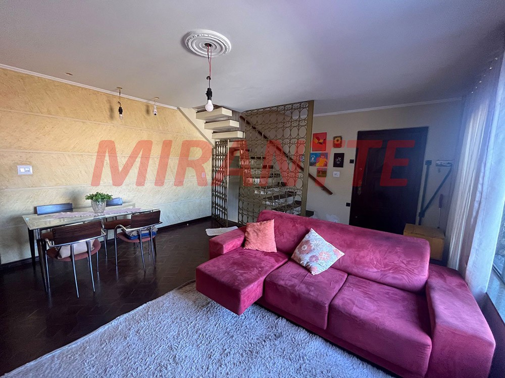 Sobrado de 150m² com 3 quartos em Parada Inglesa