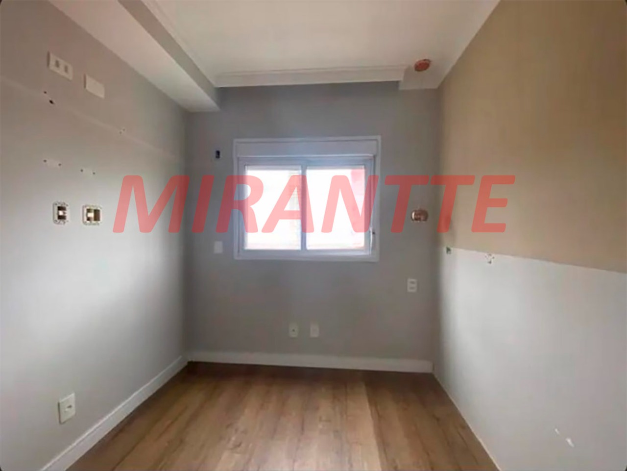 Apartamento de 93m² com 2 quartos em Santana