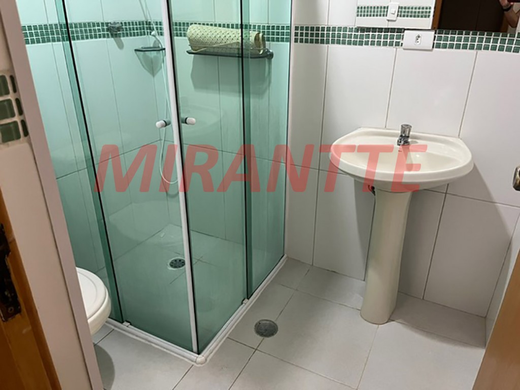 Apartamento de 80m² com 2 quartos em Água Fria