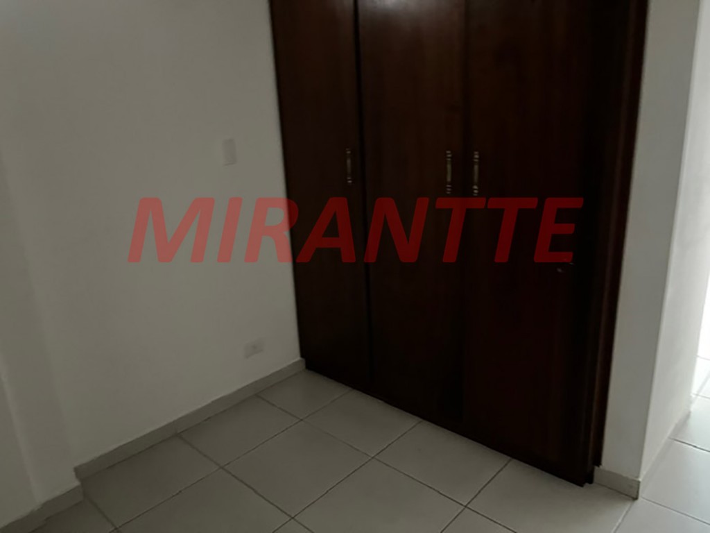Apartamento de 80m² com 2 quartos em Água Fria