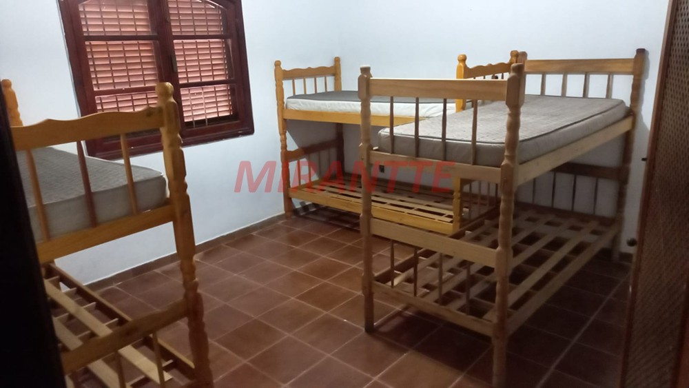 ChÁcara de 1200m² com 10 quartos em Centro