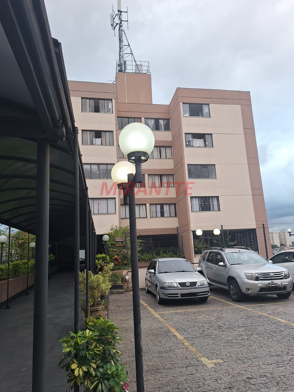 Apartamento de 60m² com 2 quartos em Lauzane Paulista