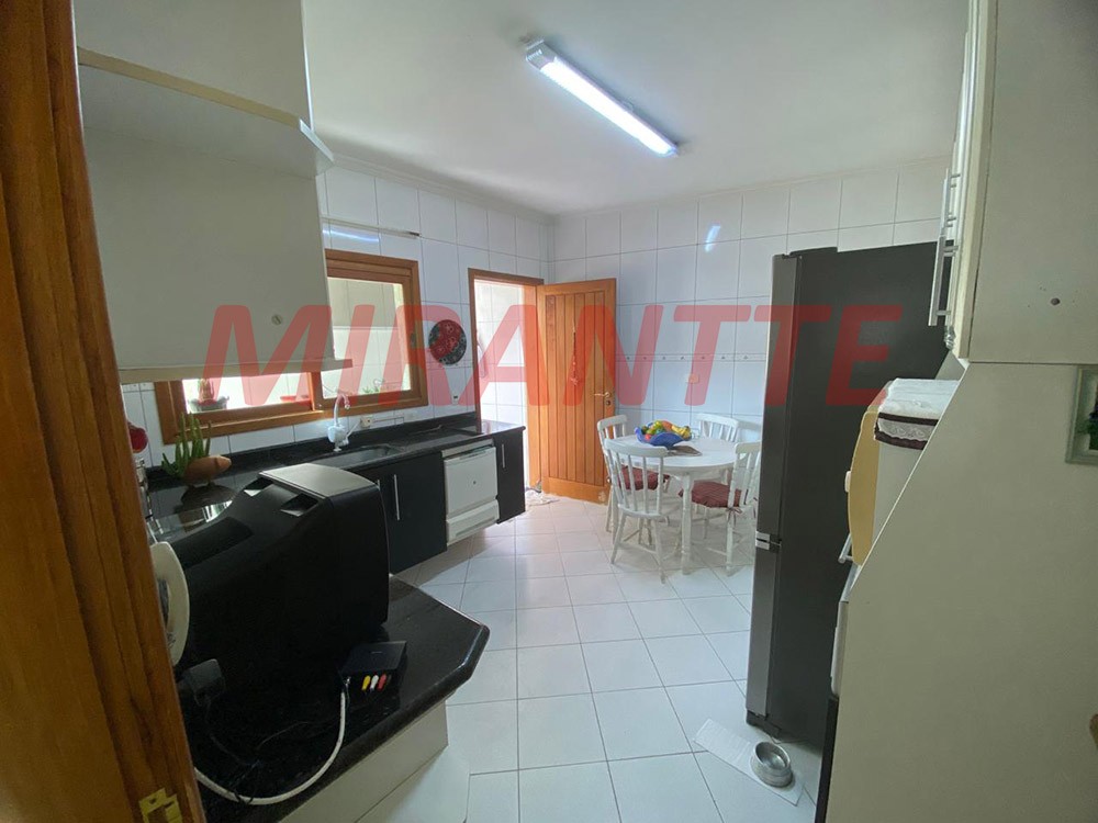 Sobrado de 170m² com 3 quartos em Palmas Do Tremembé
