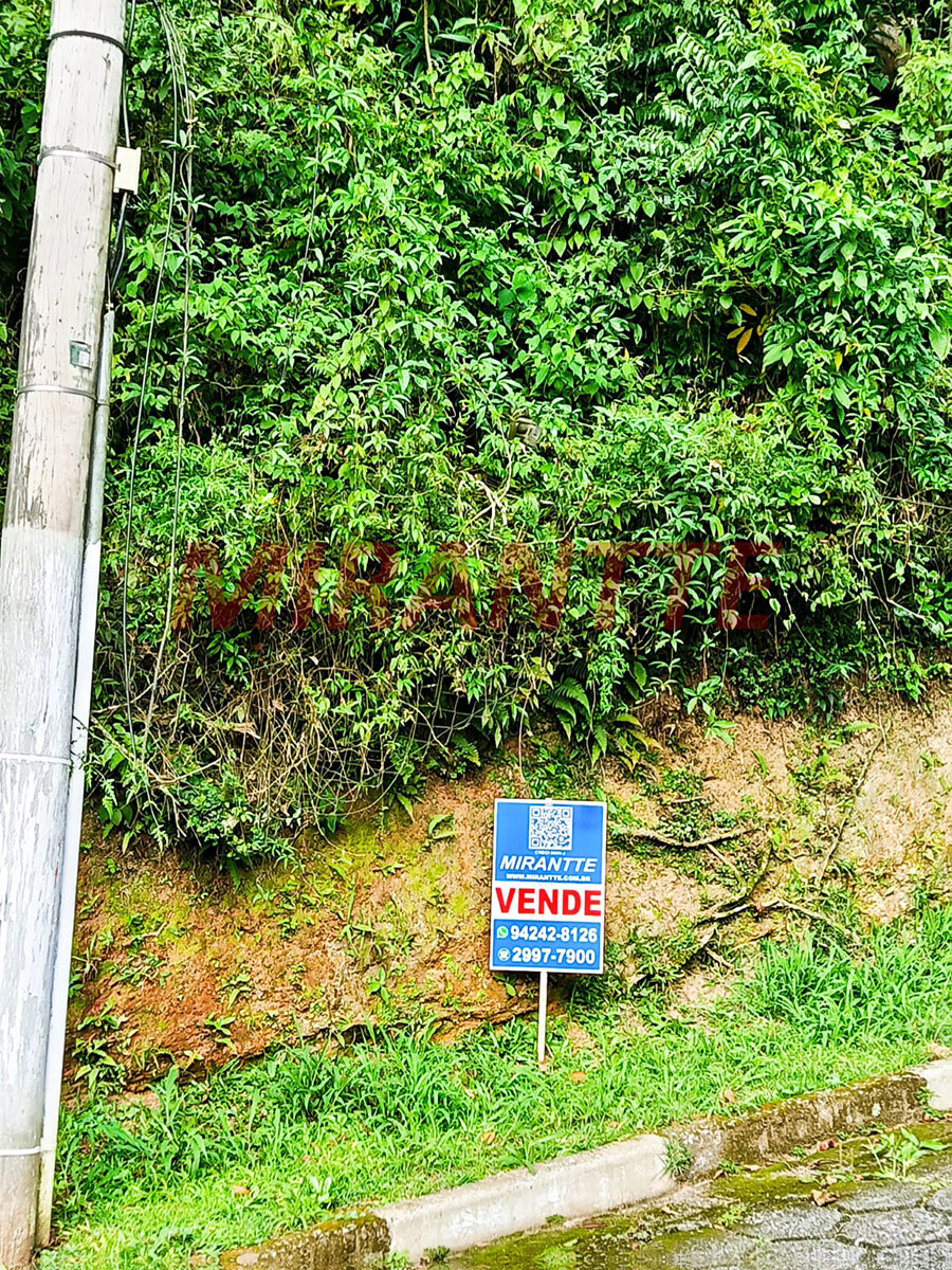 Terreno de 1089m² em Serra Da Cantareira