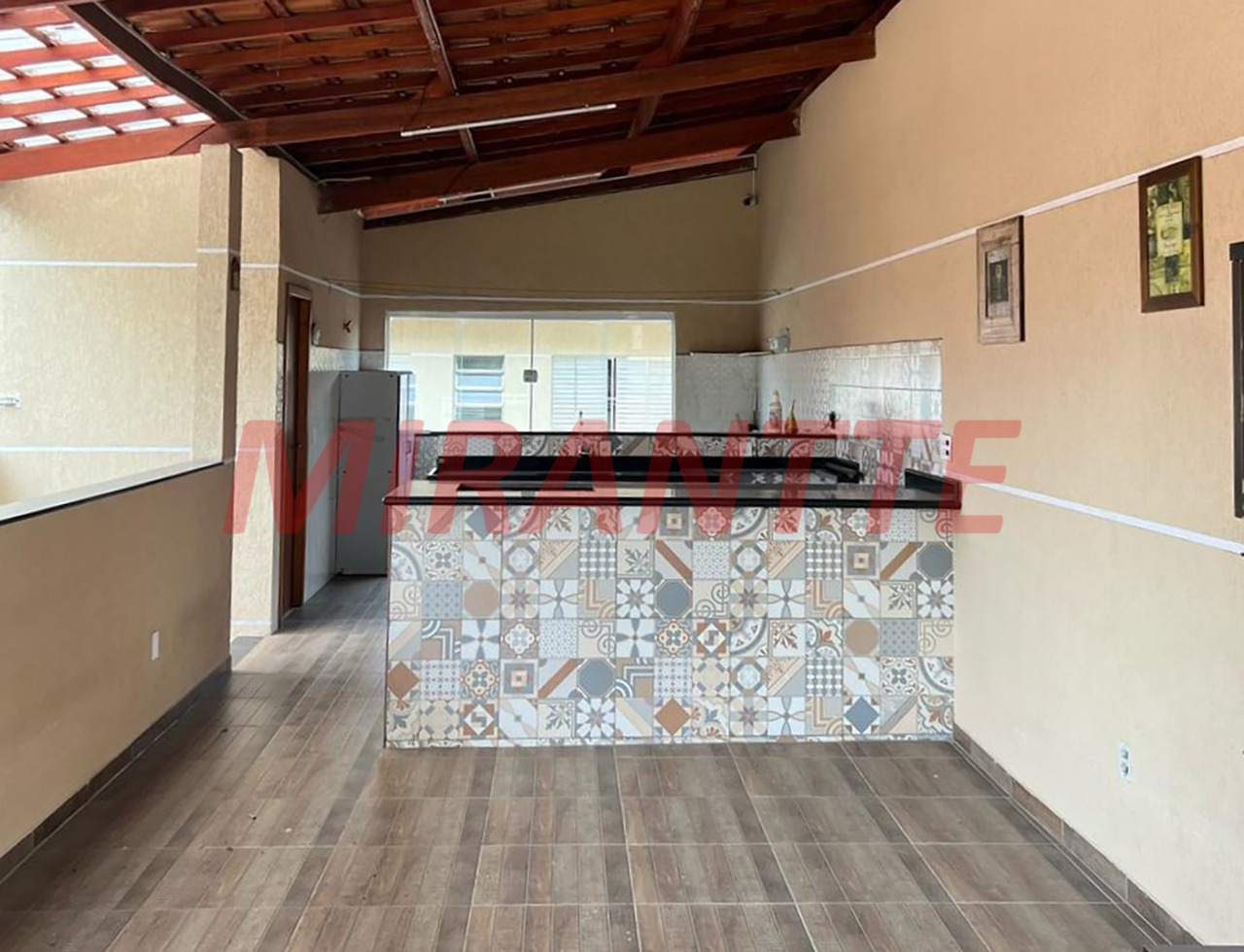 Sobrado de 200m² com 2 quartos em Jardim Guançã