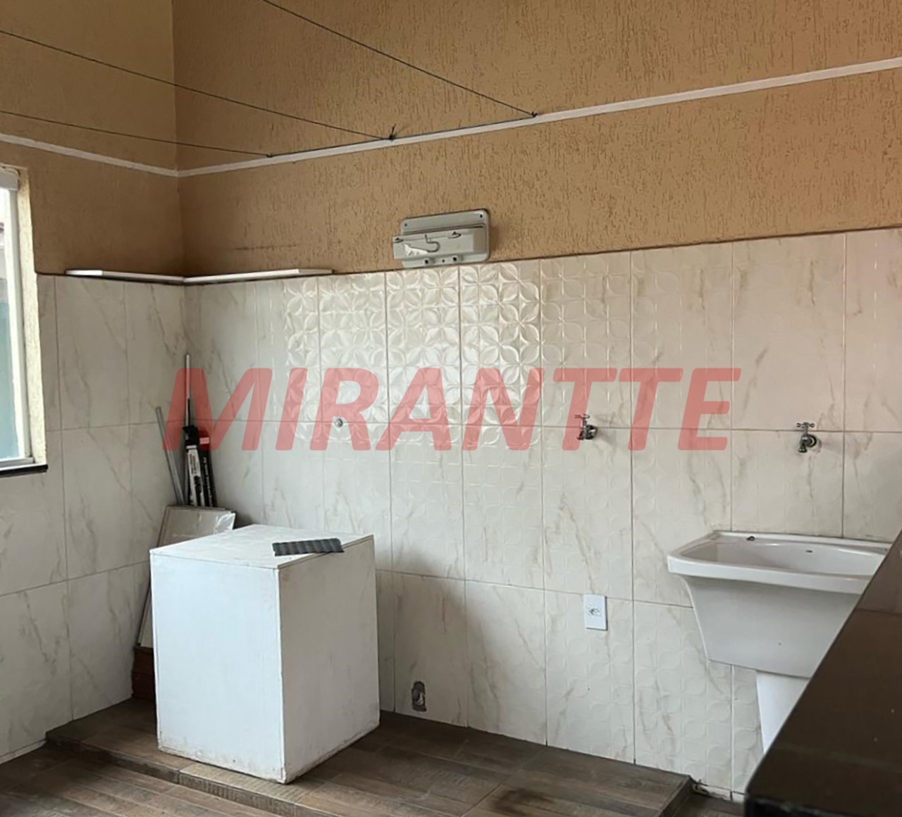 Sobrado de 200m² com 2 quartos em Jardim Guançã