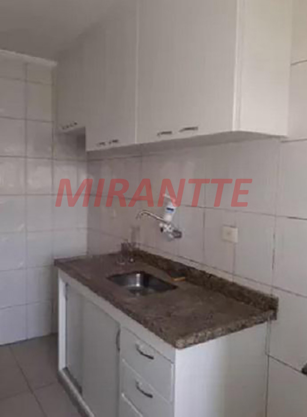 Apartamento de 50m² com 2 quartos em Santa Teresinha