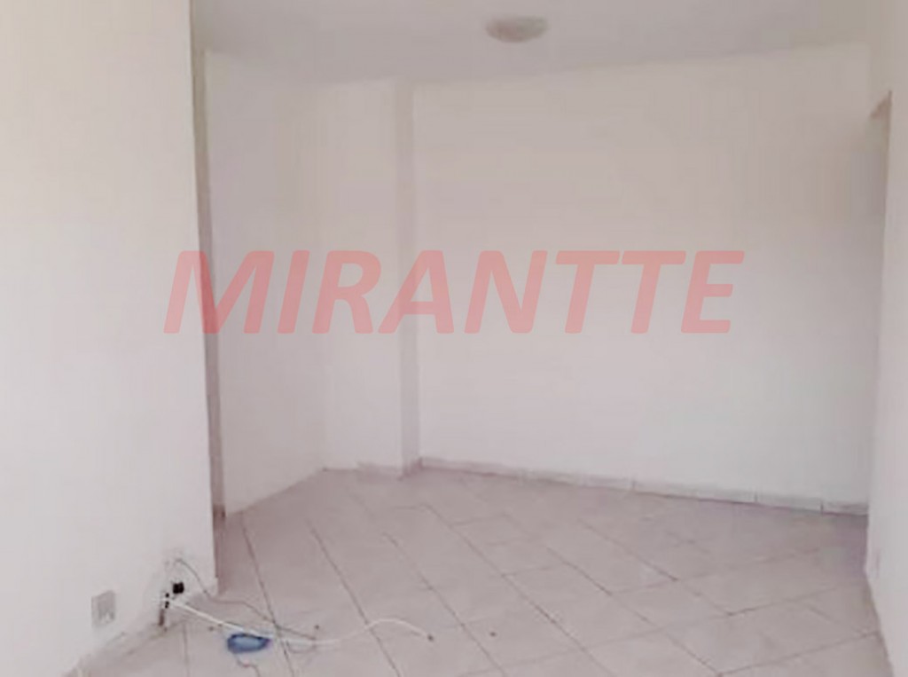 Apartamento de 50m² com 2 quartos em Santa Teresinha