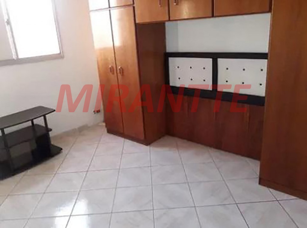 Apartamento de 50m² com 2 quartos em Santa Teresinha