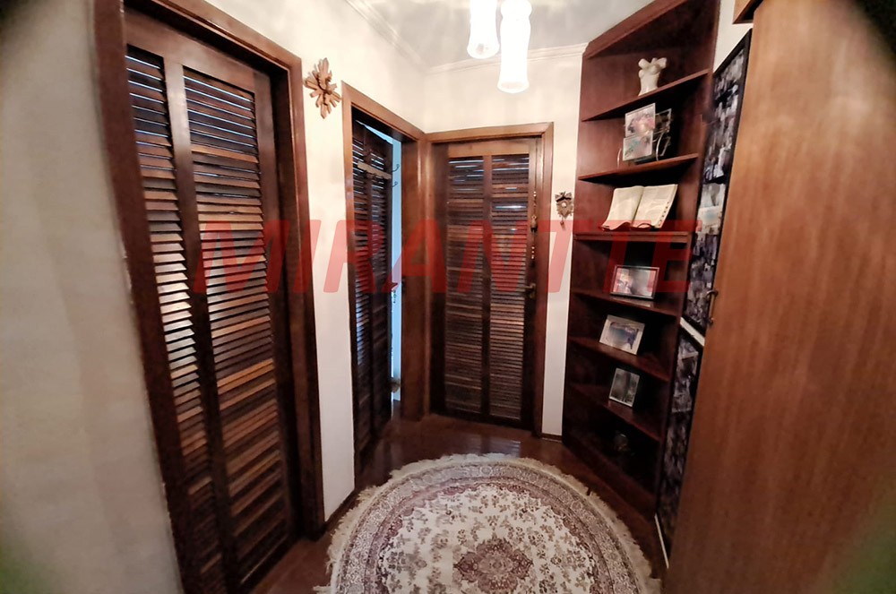 Apartamento de 90m² com 3 quartos em Limão