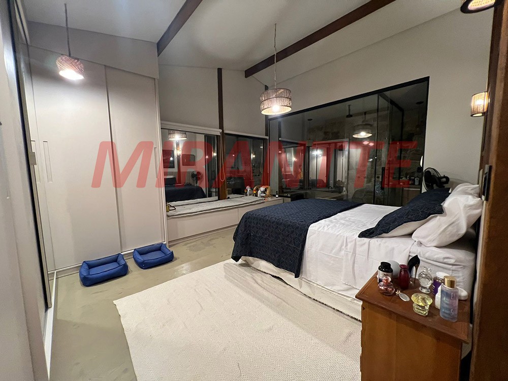 Casa terrea de 170m² com 3 quartos em Serra da Cantareira