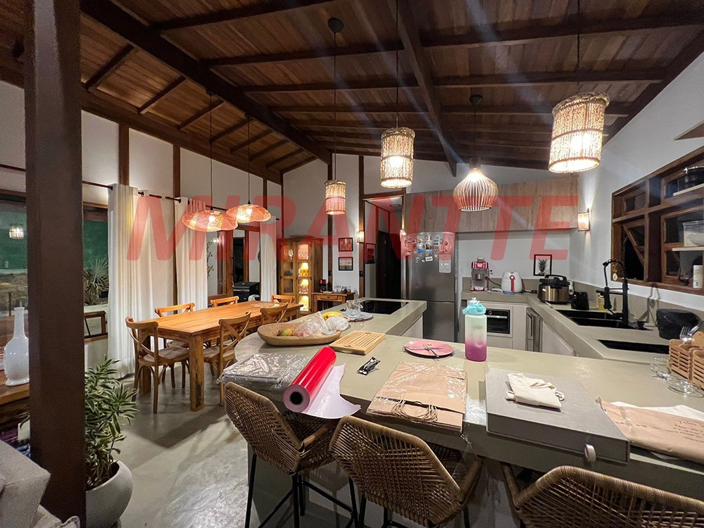 Casa terrea de 170m² com 3 quartos em Serra da Cantareira