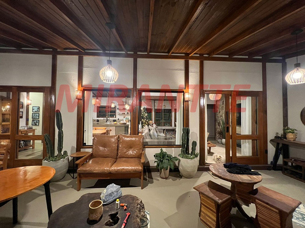 Casa terrea de 170m² com 3 quartos em Serra da Cantareira