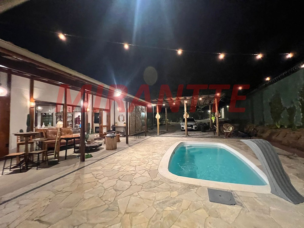 Casa terrea de 170m² com 3 quartos em Serra da Cantareira