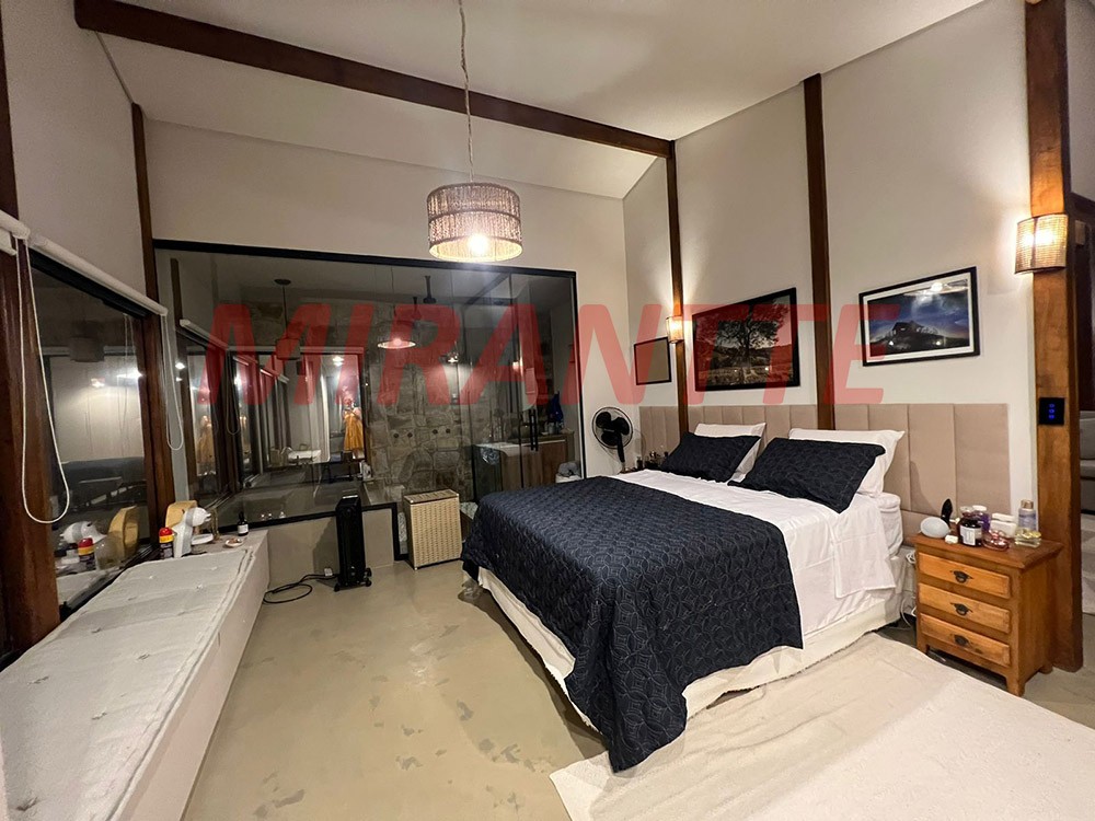 Casa terrea de 170m² com 3 quartos em Serra da Cantareira