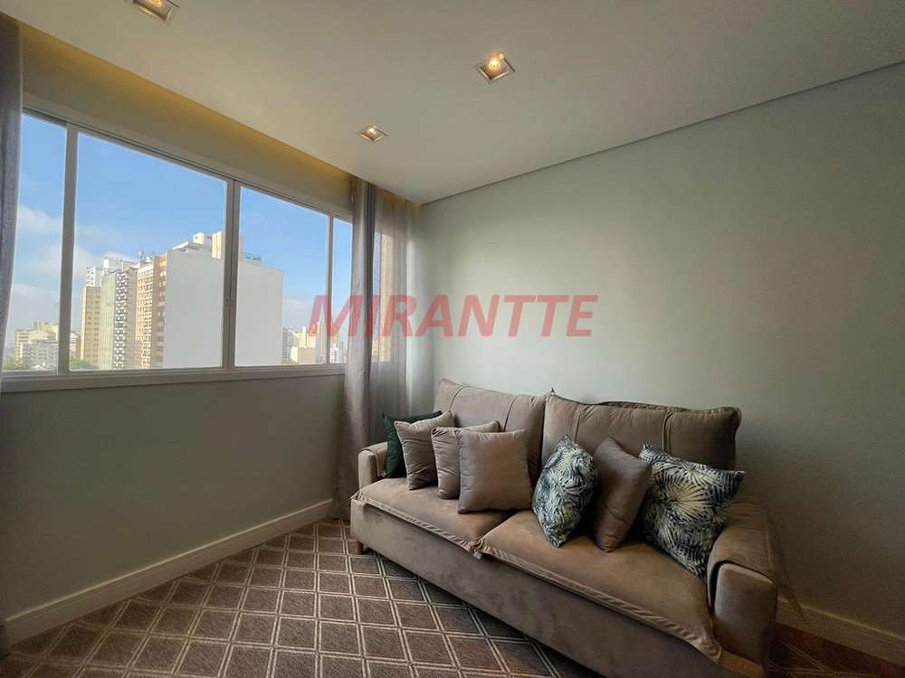 Apartamento de 72m² com 2 quartos em Santana
