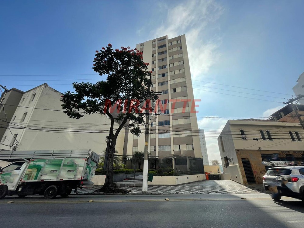 Apartamento de 72m² com 2 quartos em Santana