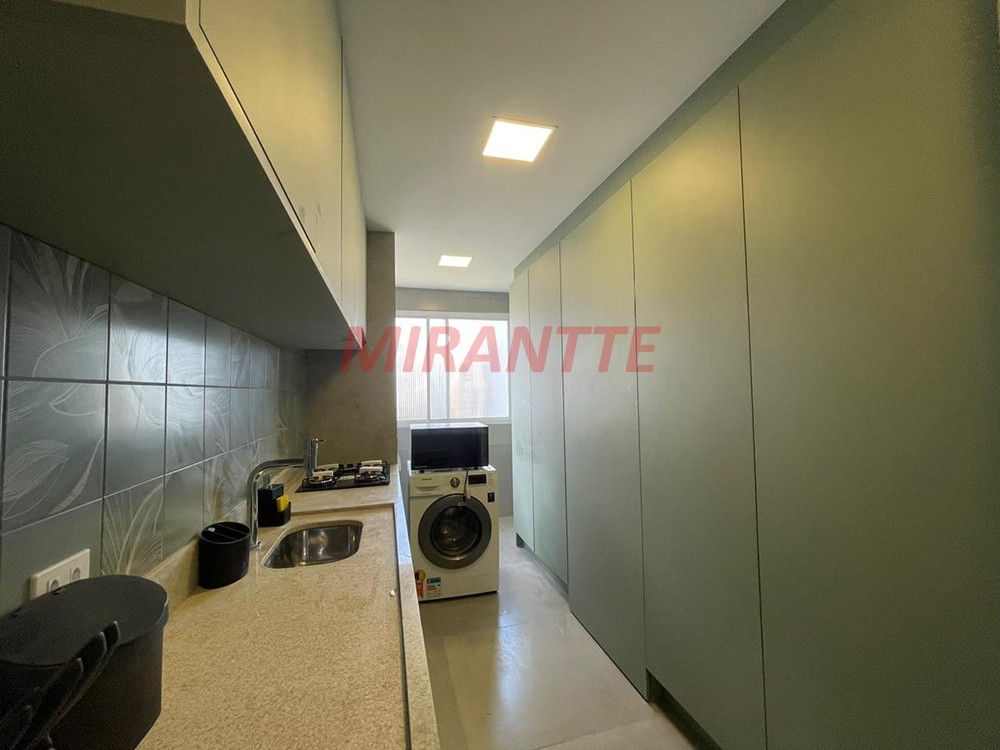Apartamento de 72m² com 2 quartos em Santana