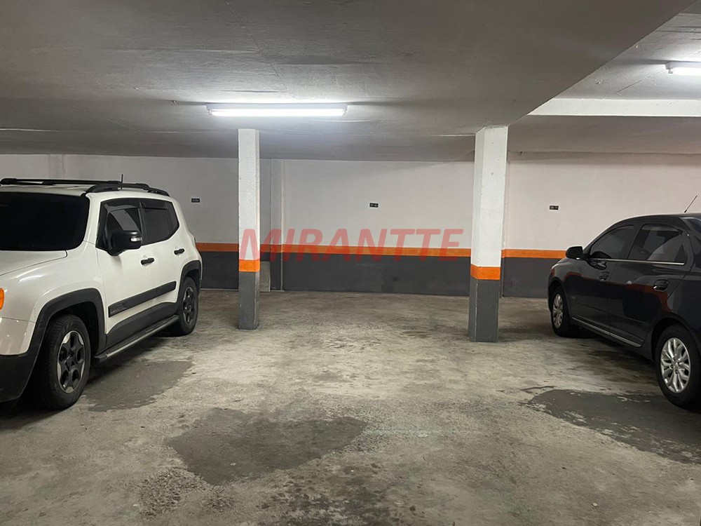 Apartamento de 72m² com 2 quartos em Santana