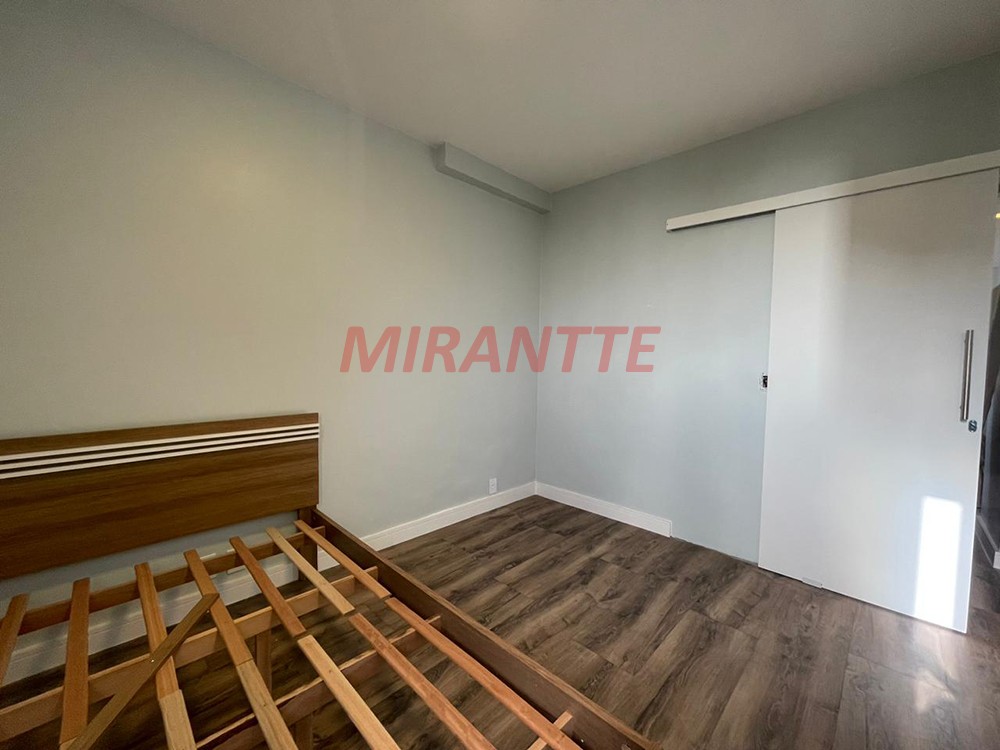 Apartamento de 72m² com 2 quartos em Santana