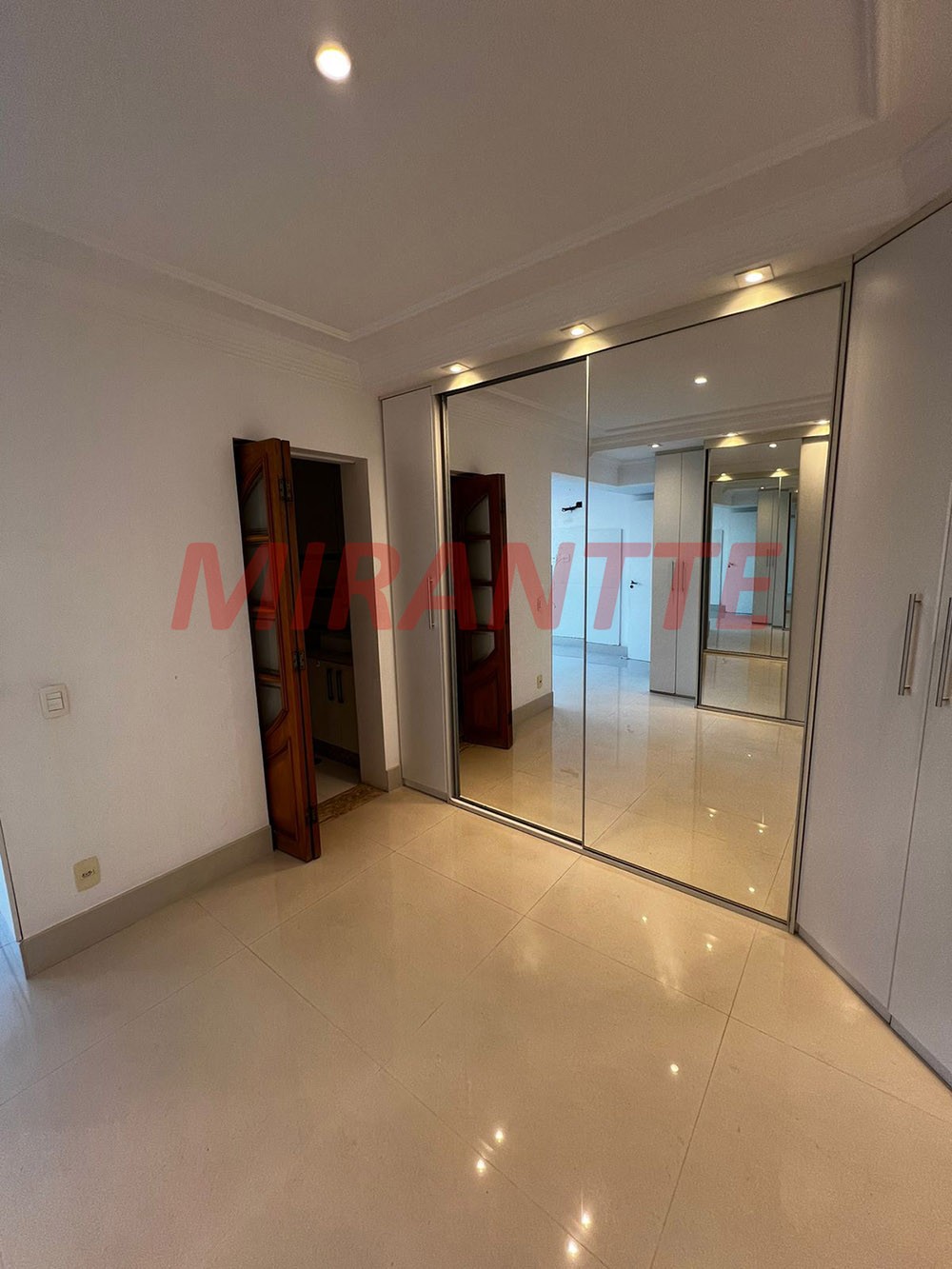 Cobertura duplex de 220m² com 3 quartos em Tatuapé