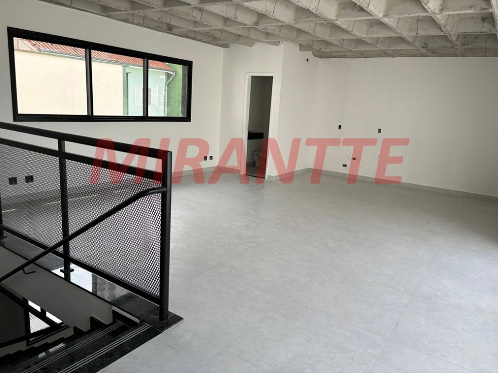 Comercial de 400m² em Água Fria