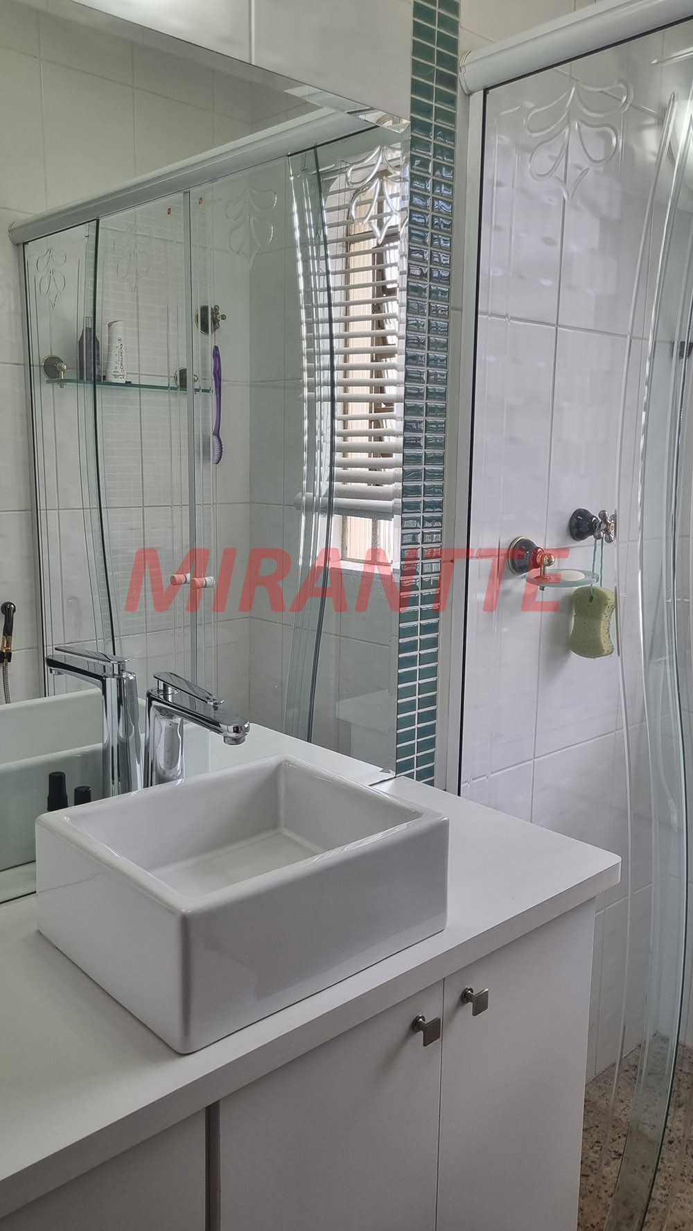 Sobrado de 171m² com 3 quartos em Jardim França
