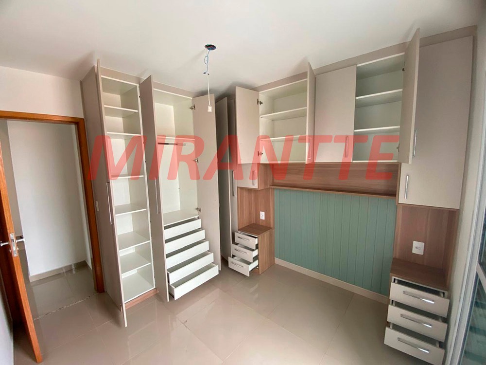 Apartamento de 45m² com 2 quartos em Vila Nivi
