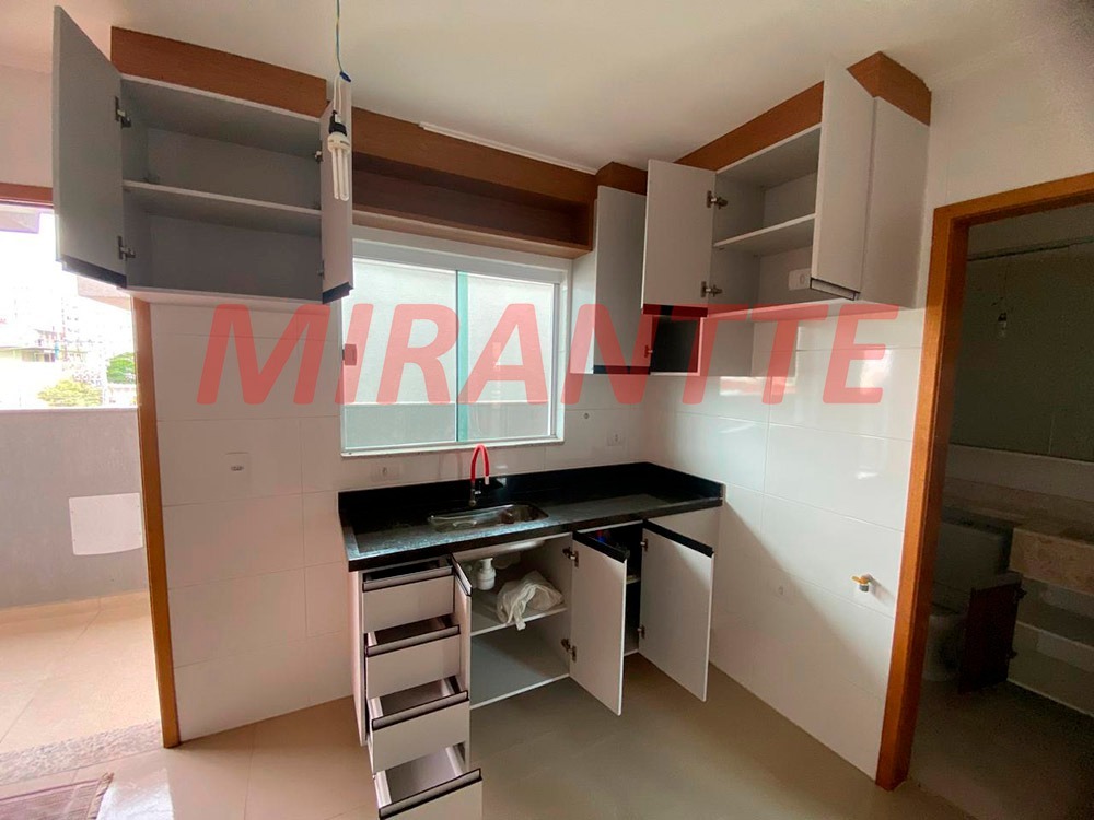 Apartamento de 45m² com 2 quartos em Vila Nivi