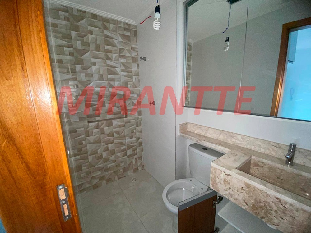 Apartamento de 45m² com 2 quartos em Vila Nivi