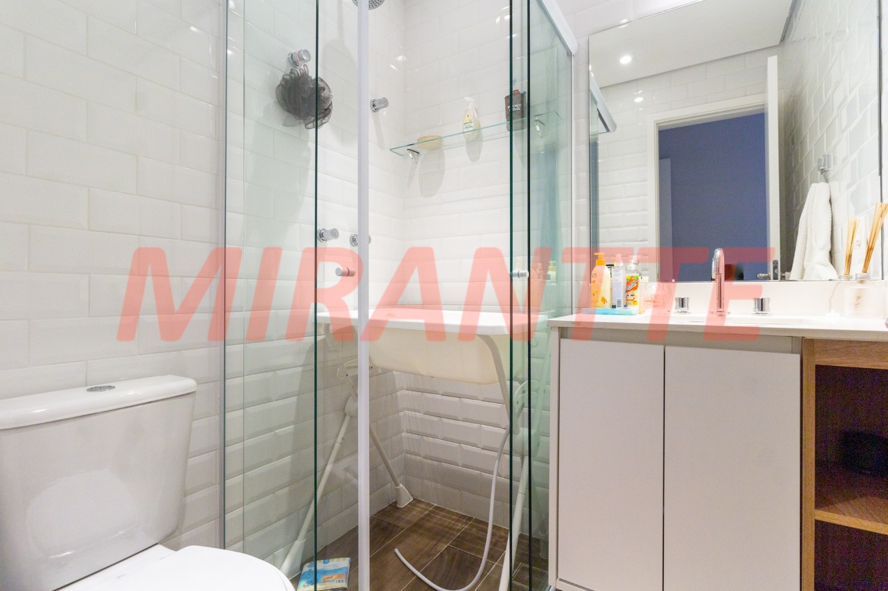 Apartamento de 69m² com 2 quartos em Santa Terezinha