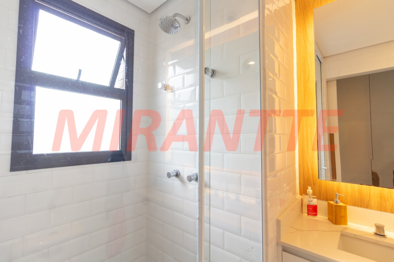 Apartamento de 69m² com 2 quartos em Santa Terezinha