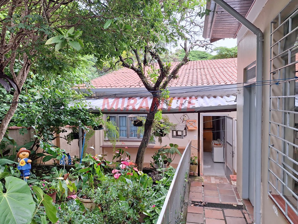 Sobrado de 228m² com 4 quartos em Jardim São Paulo