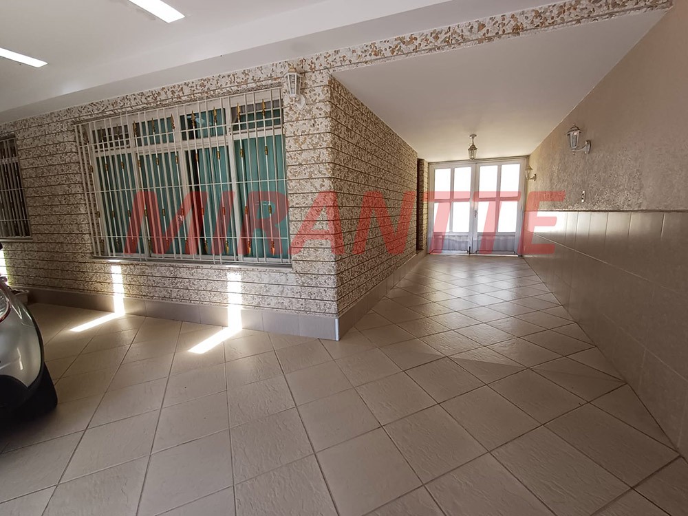 Casa terrea de 235m² com 3 quartos em Bortolândia