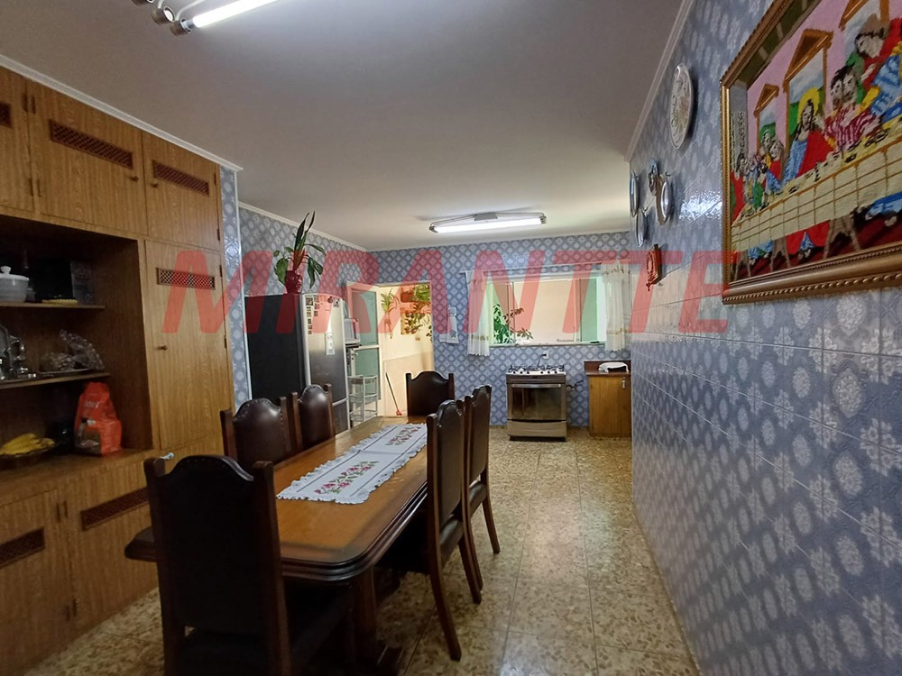 Casa terrea de 235m² com 3 quartos em Bortolândia