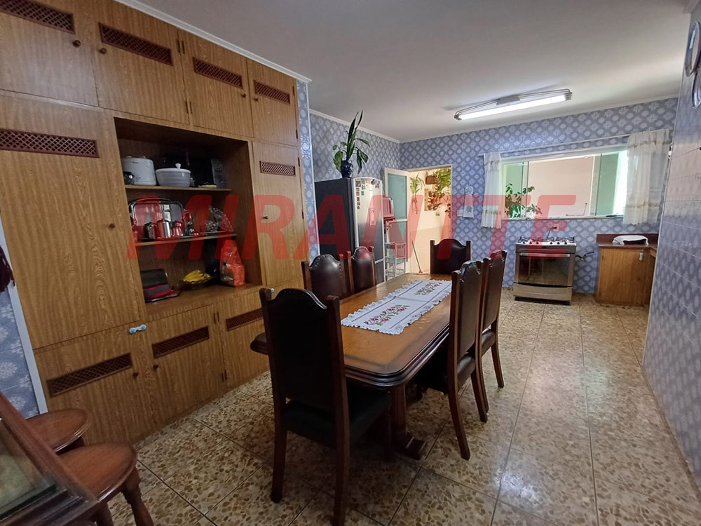 Casa terrea de 235m² com 3 quartos em Bortolândia