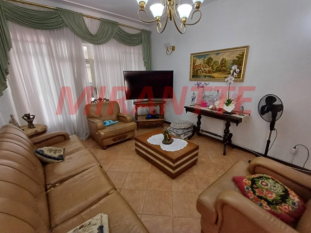 Casa terrea de 235m² com 3 quartos em Bortolândia