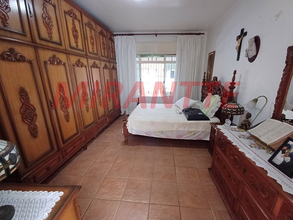 Casa terrea de 235m² com 3 quartos em Bortolândia